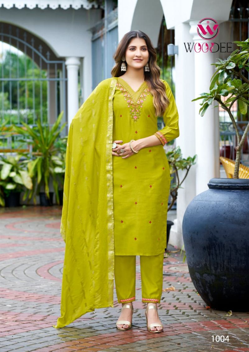 Woodee Mahima Viscose Gadhawal Thread Work Kurti Pant And Dupatta