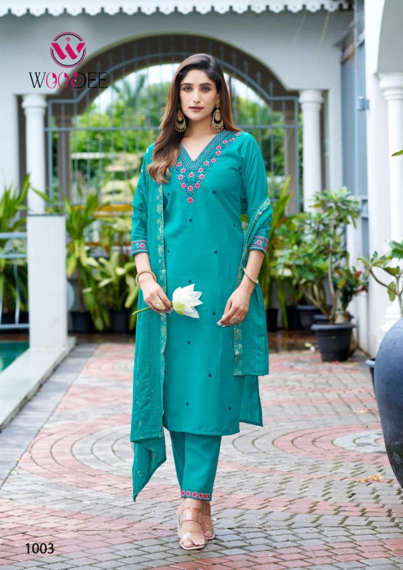 Woodee Mahima Viscose Gadhawal Thread Work Kurti Pant And Dupatta