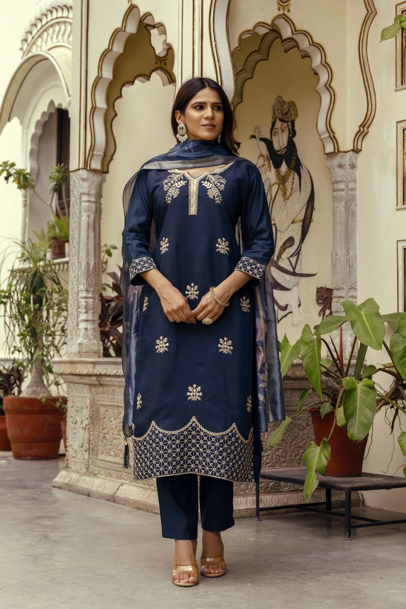 Hr 31 Viscose Chanderi Embroidered Work Kurti Pant And Dupatta