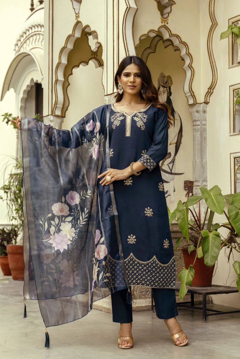 Hr 31 Viscose Chanderi Embroidered Work Kurti Pant And Dupatta