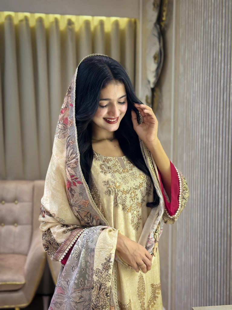 Shree Fabs Kt 367 – Pakistani Dress Material