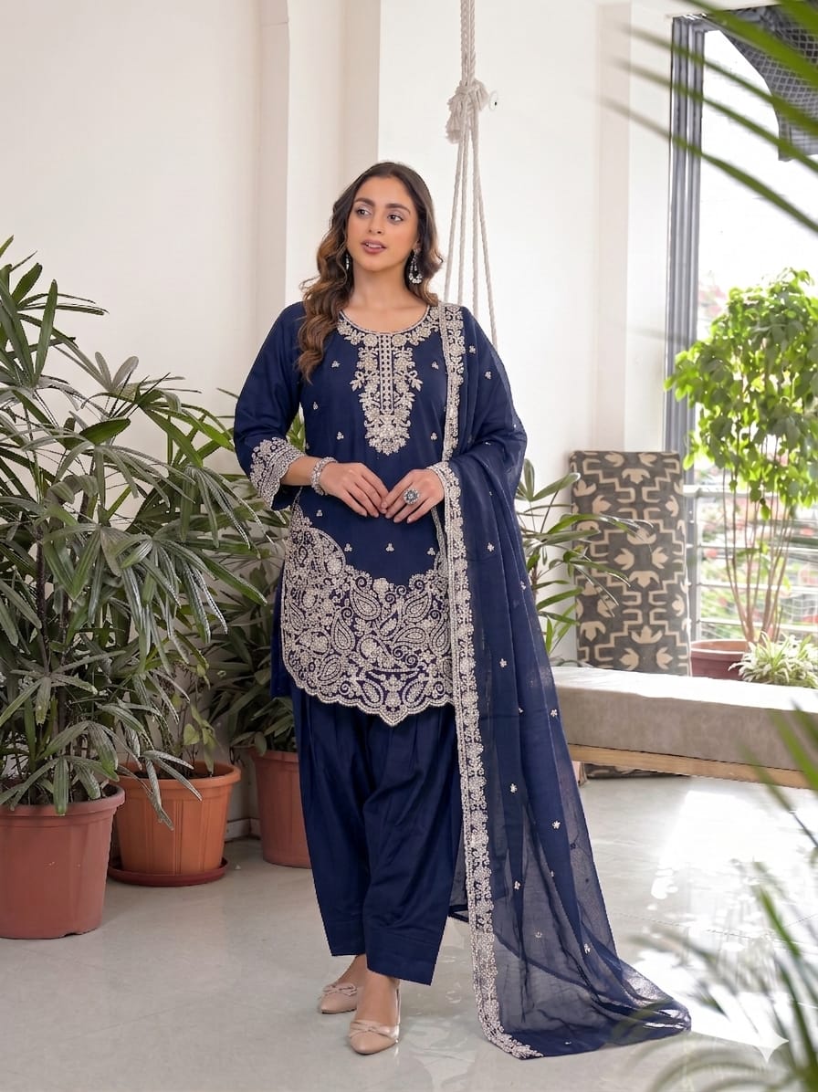Afsana Girija Barlin Cotton Embroidered Salwar Kameez