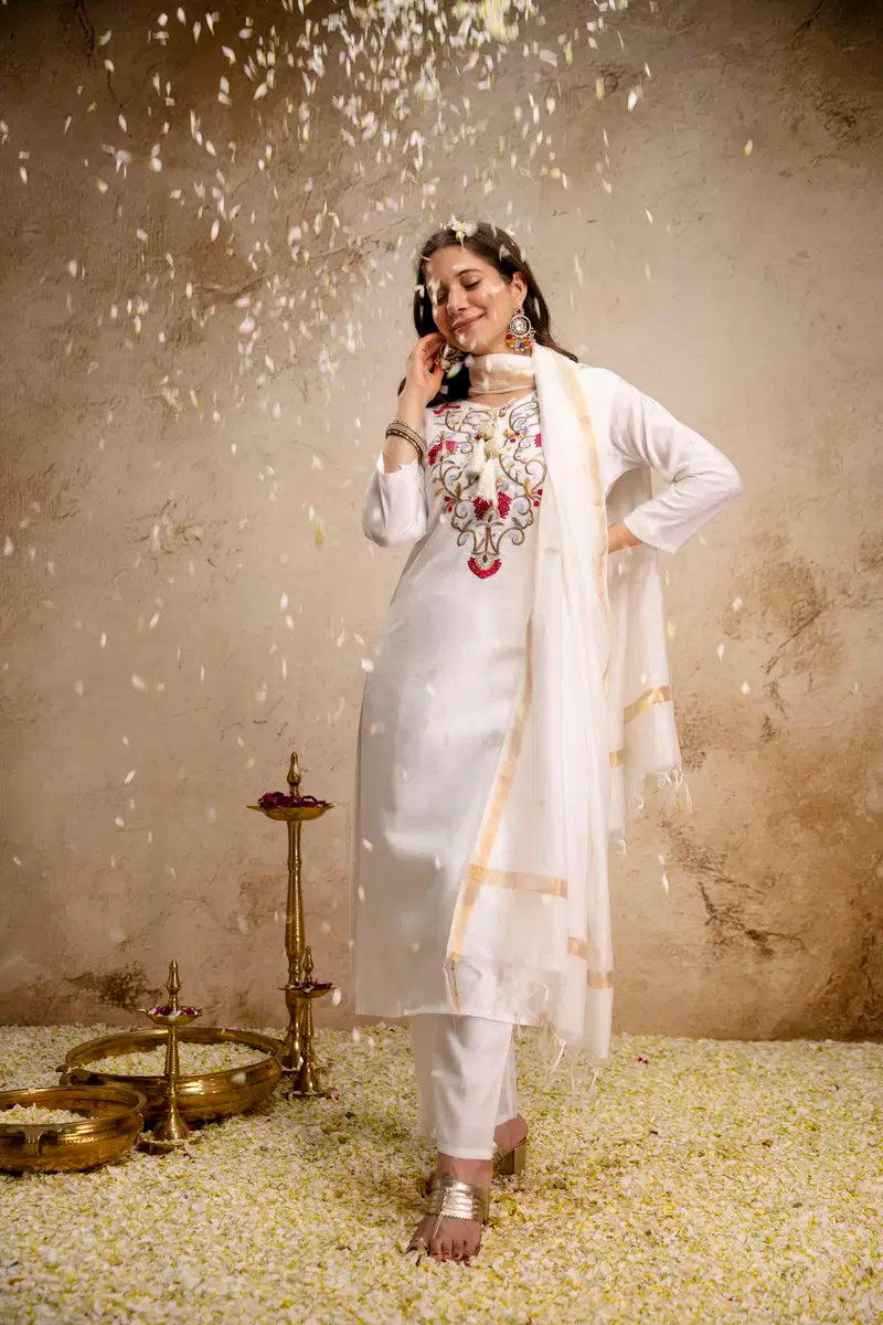 Aranora 01 White Color Roman Embroidery Kurti Pant With Dupatta