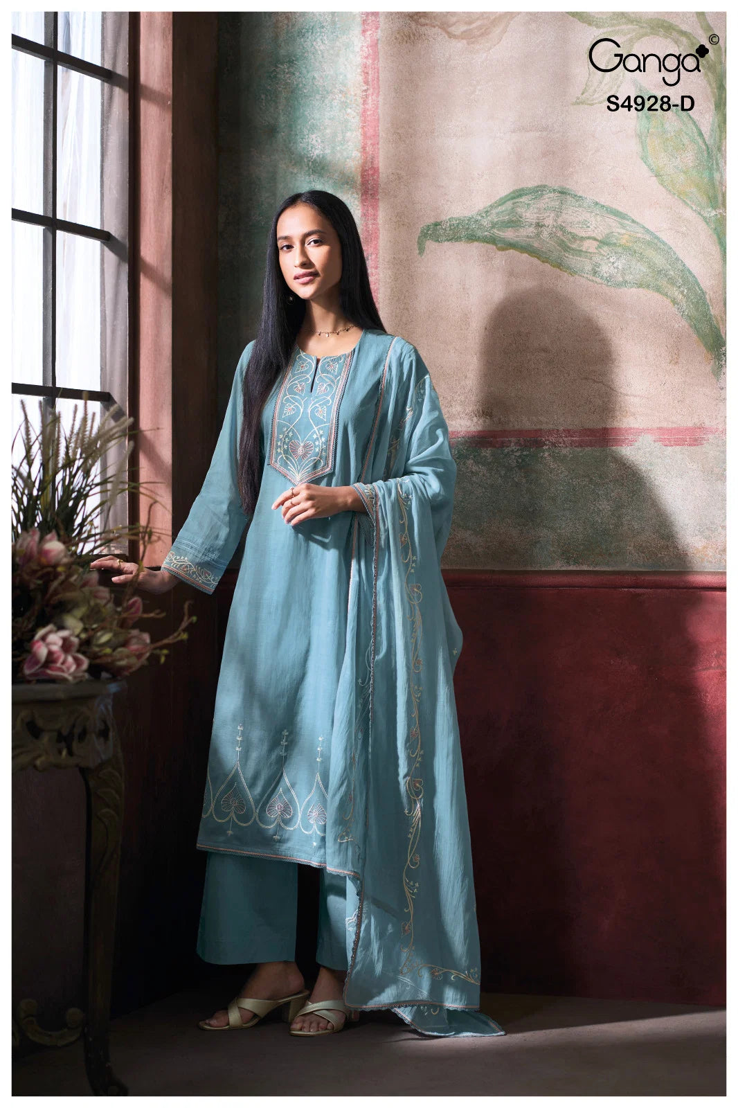 Ganga Ciraa 4298 Pure Bemberg Mul Embroidered Salwar Kameez