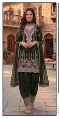 Hoor Tex 690 A To D Georgette Embroidered Salwar Kameez