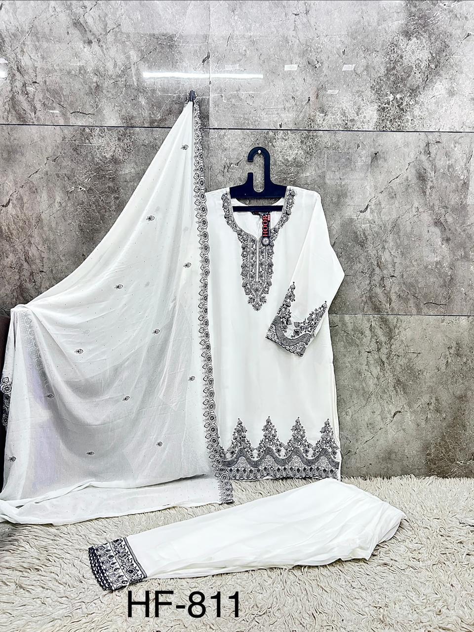 Hoor Tex 811 A To D Fox Georgette Emrboidered Salwar Kameez Collection
