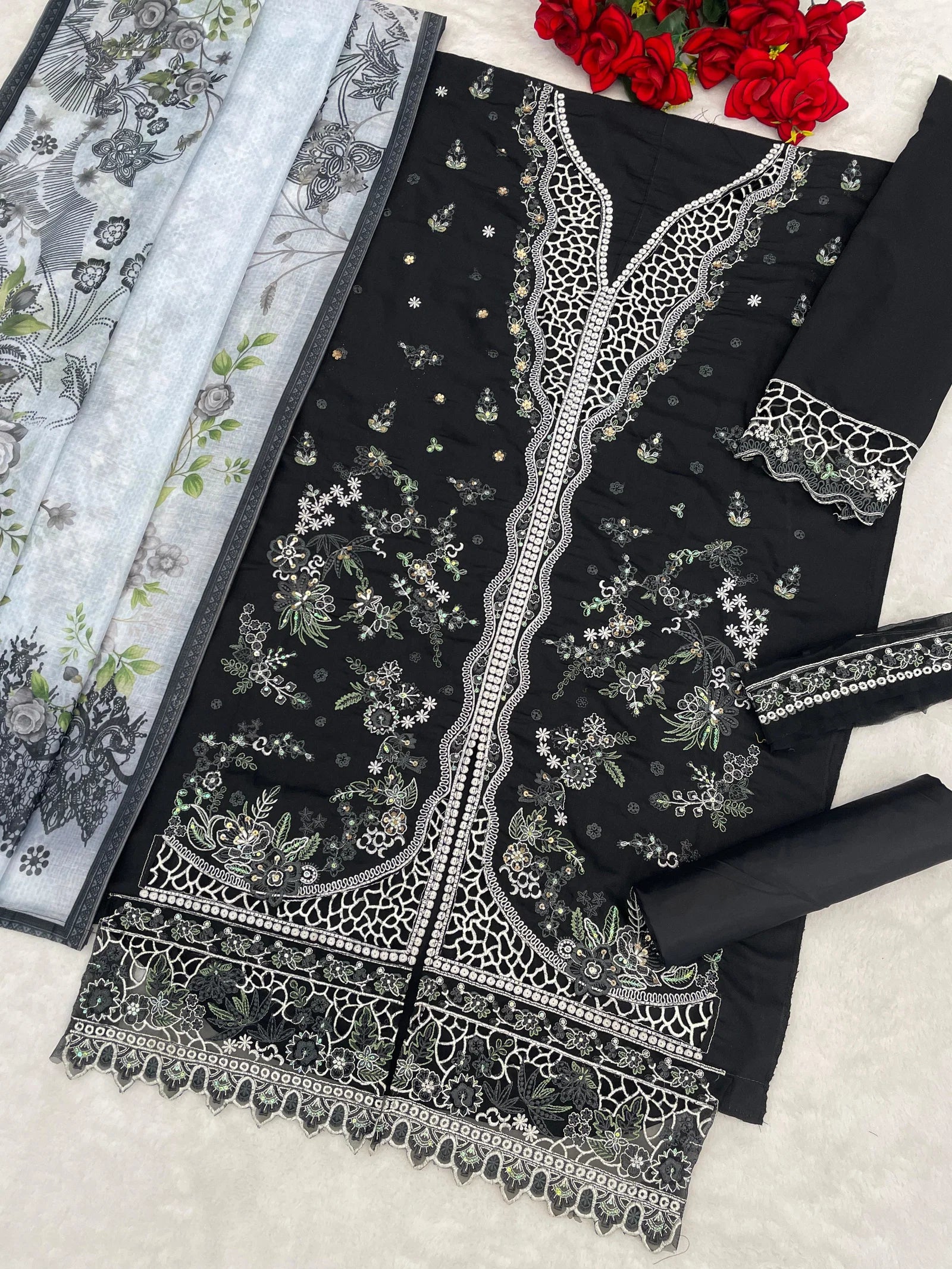 Mah E Rooh 5217 Slub Cotton Embroidered Salwar Kameez Collection