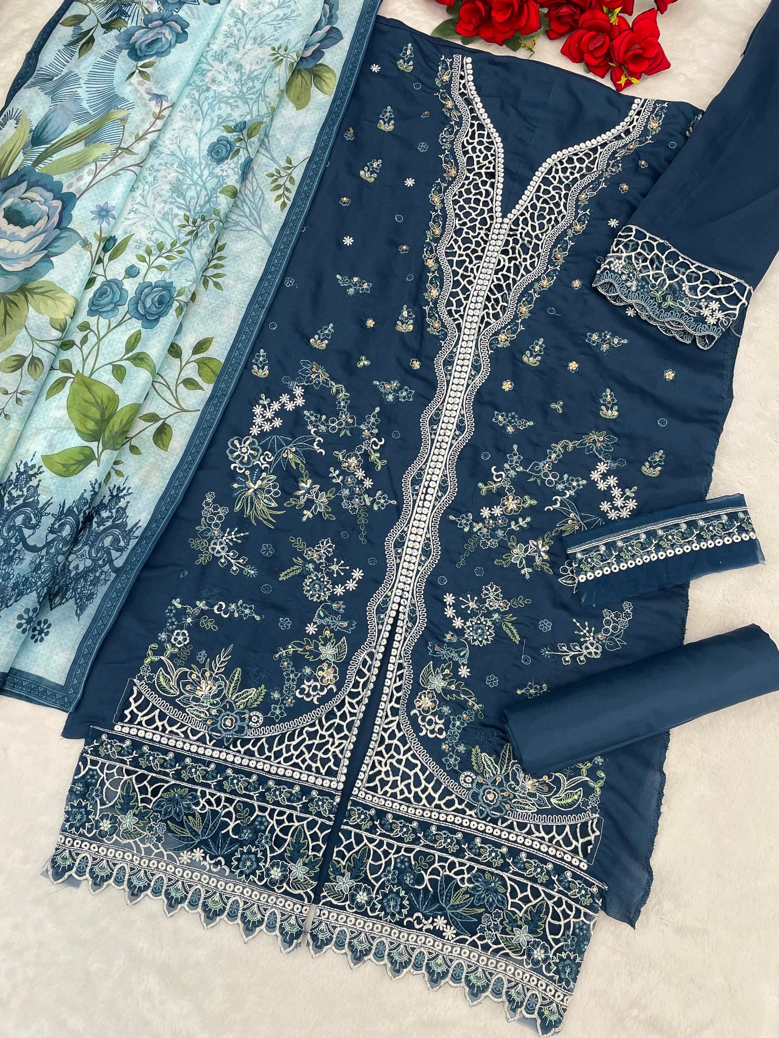 Mah E Rooh 5217 Slub Cotton Embroidered Salwar Kameez Collection