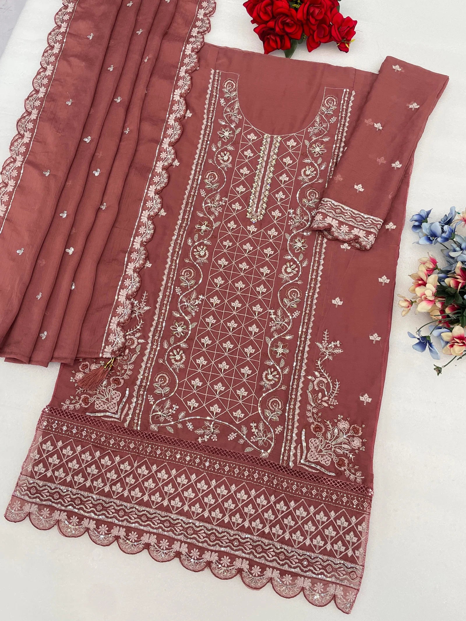 Mah E Rooh 5246 A To D Chiffon With Heavy Embroidered Salwar Kameez