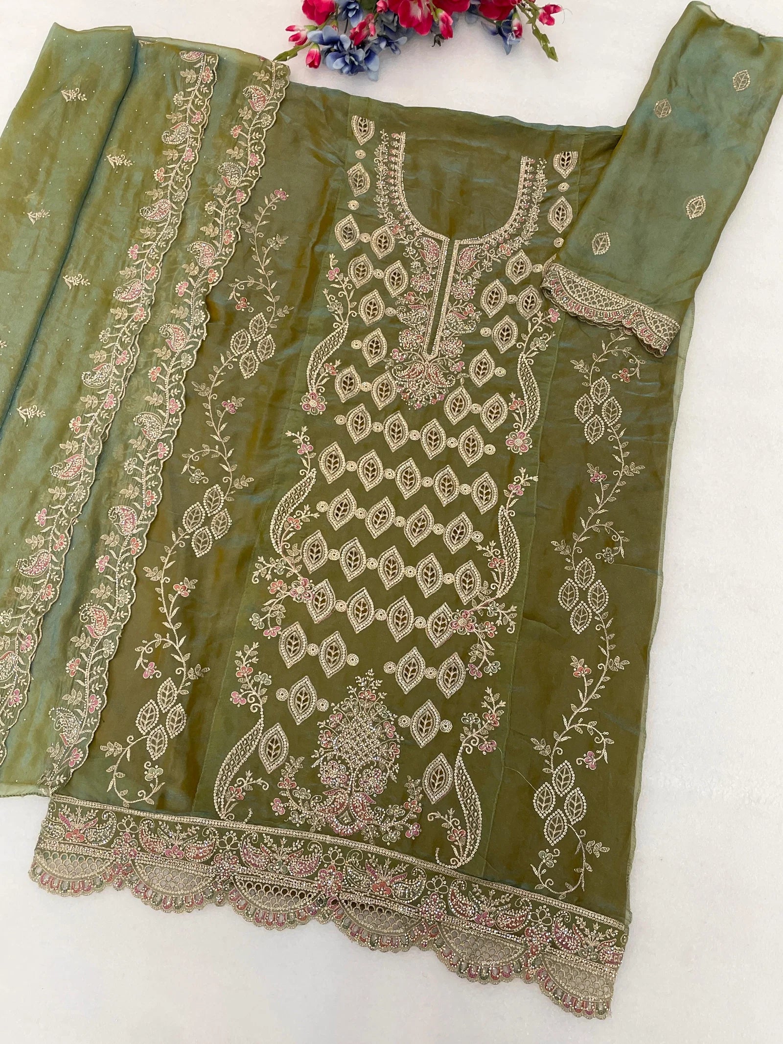 Mah E Rooh 5258 A To D Nc Moss Embroidered Salwar Kameez