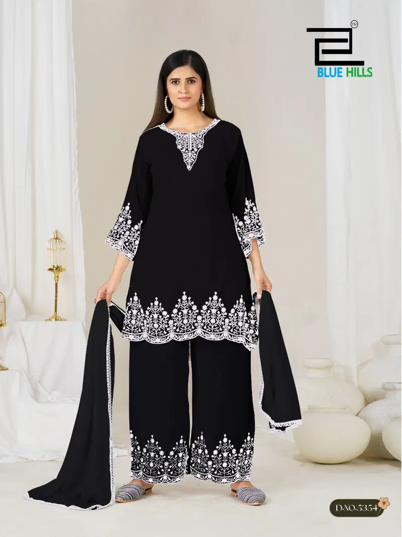 Mahnoor BW Georgette Thread Worked Kurti With Bottom Dupatta ₹ 2100