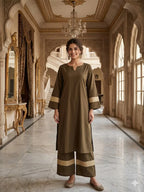 Naisha K 1104 Dhabu Cottom Straight Cut Kurti With Bottom