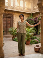 Naisha K 832 Srinkless Cotton Sleeveless Printed Tops Collection
