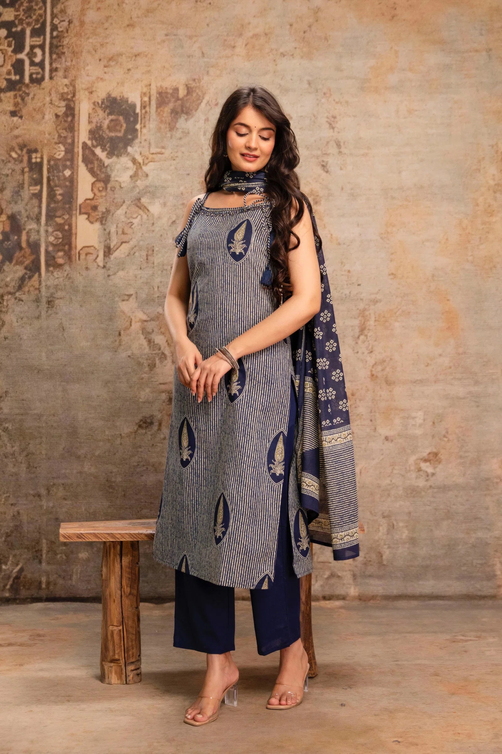 Naisha K 992 Cotton Speghatti Tussels Kurti With Bottom Dupatta