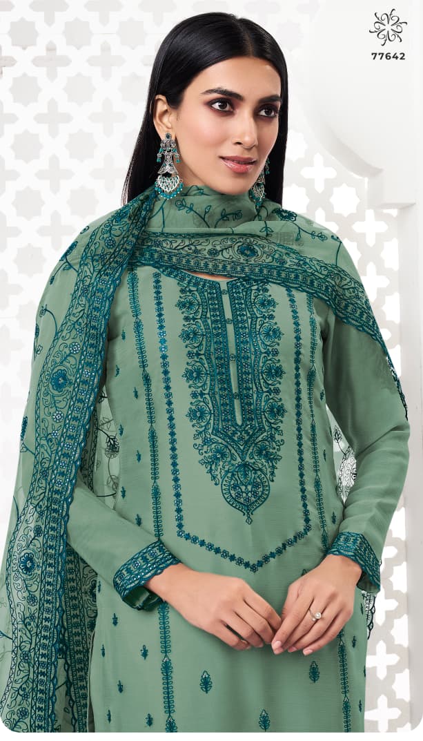 Vinay Kuleesh Saahi Organza With Thread Embroidery Work Salwar Kameez