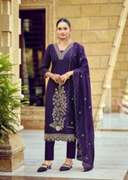 Woodee Aavani Viscose Weaing Kurti With Bottom Dupatta