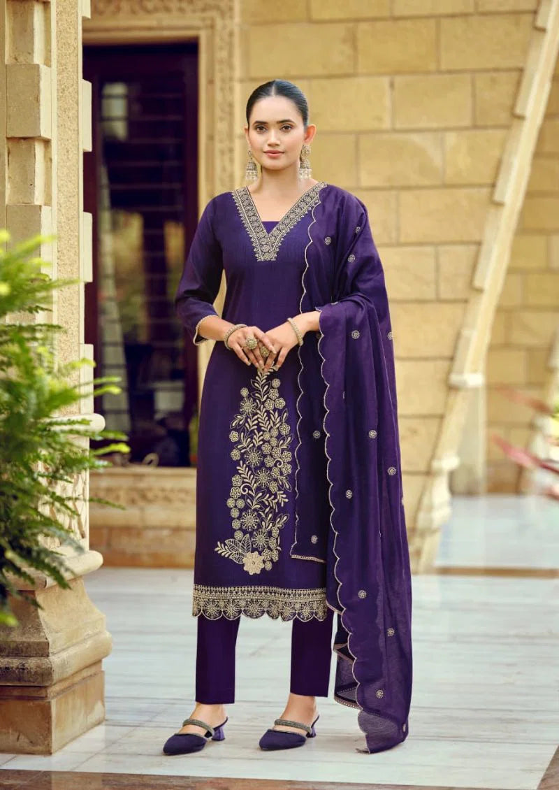 Woodee Aavani Viscose Weaing Kurti With Bottom Dupatta